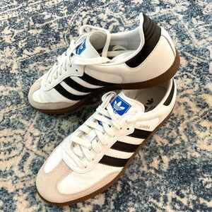 ADIDAS SAMBA white and black womens 8